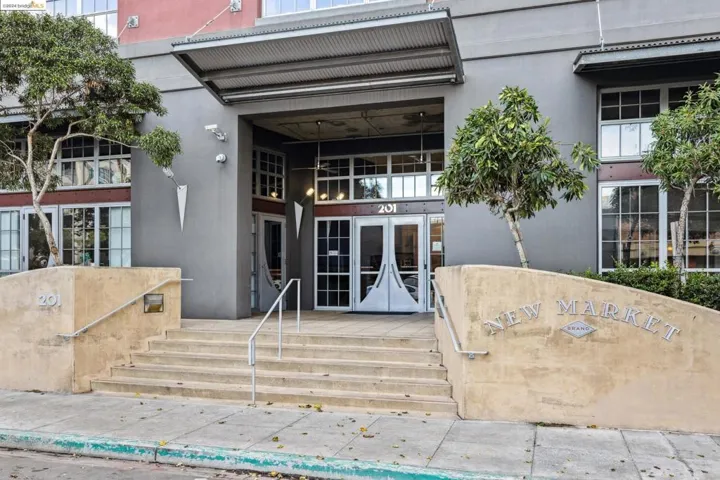 201 4th St 304, Oakland, California 94607
