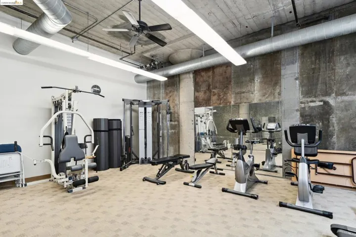201 4th St 304, Oakland, California 94607
