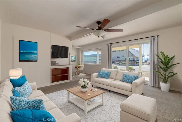 Virtual Staged - Livingroom