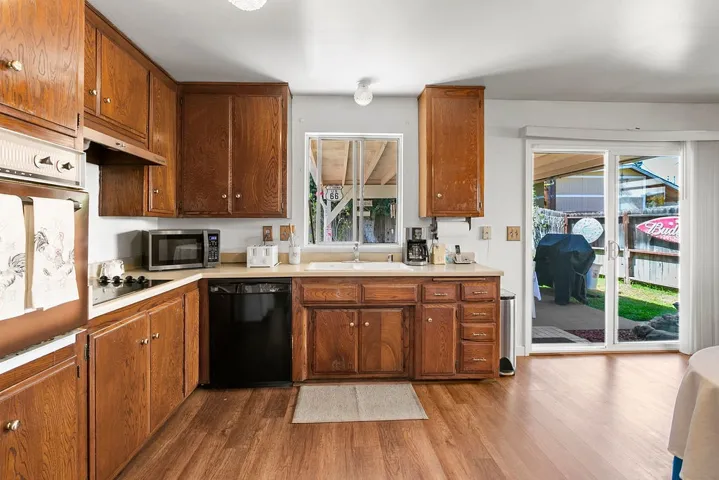 918 S Deming Street, Santa Ana, California 92704