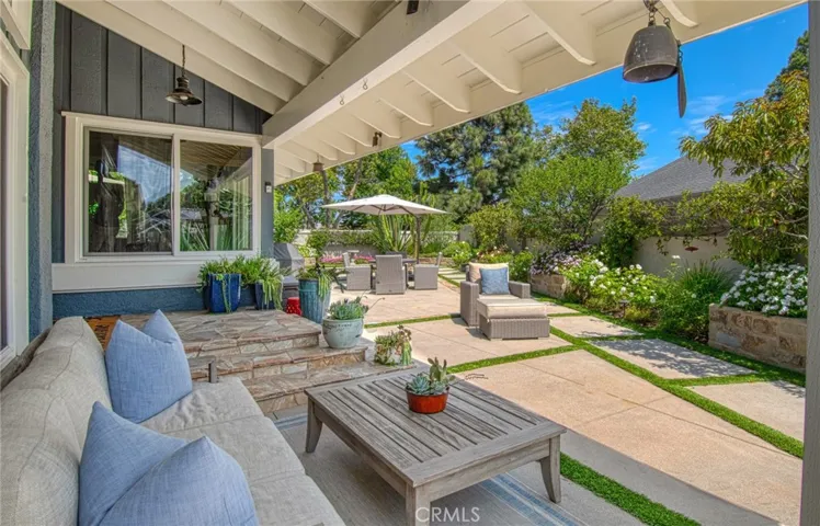 1245 Blue Gum Lane, Newport Beach, California 92660