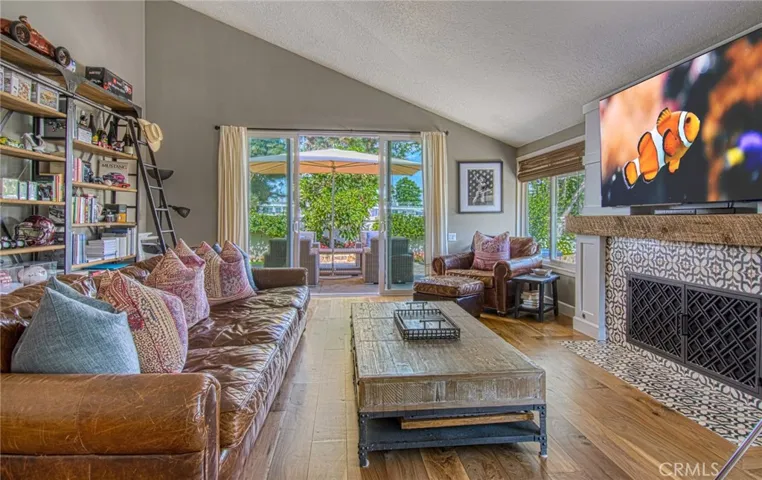 1245 Blue Gum Lane, Newport Beach, California 92660