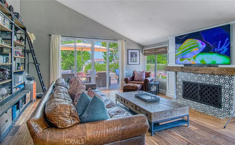 1245 Blue Gum Lane, Newport Beach, California 92660