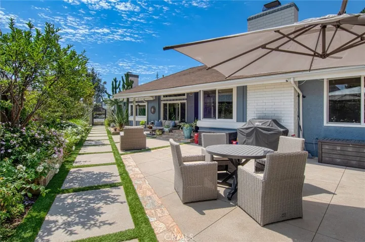 1245 Blue Gum Lane, Newport Beach, California 92660