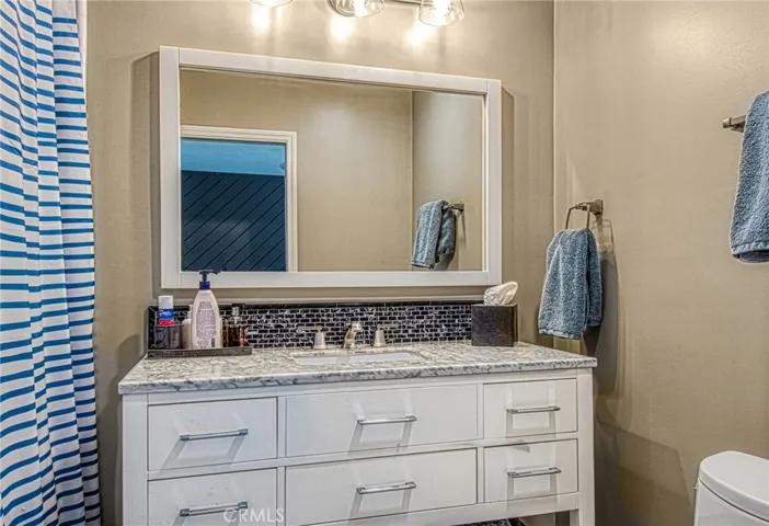 1245 Blue Gum Lane, Newport Beach, California 92660