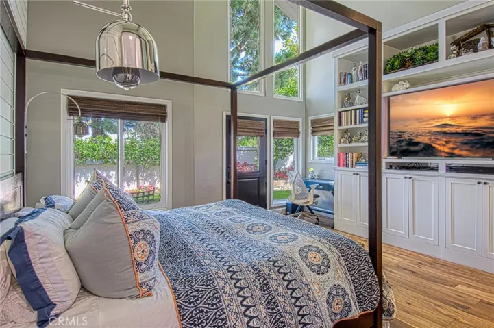1245 Blue Gum Lane, Newport Beach, California 92660