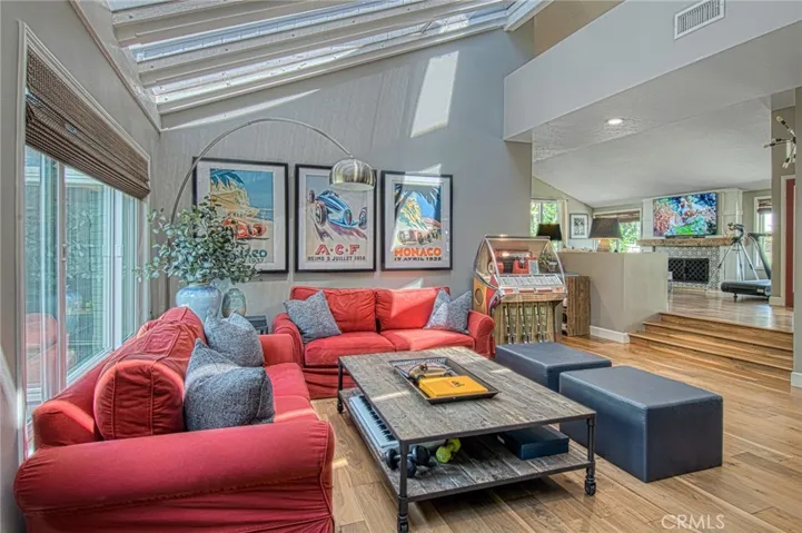 1245 Blue Gum Lane, Newport Beach, California 92660