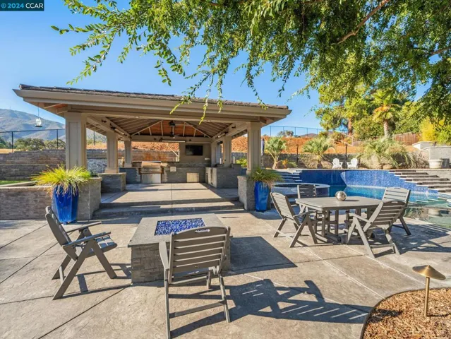 50 Mountaire Pl, Clayton, California 94517