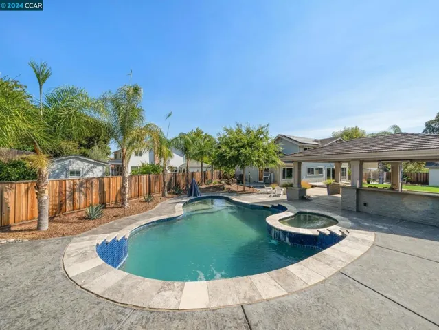 Swimming Pool and Spa