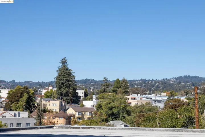 2700 8th Ave 1, Oakland, California 94606