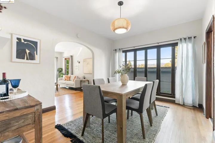 2700 8th Ave 1, Oakland, California 94606