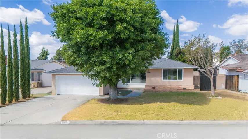 15941 Bluefield Ave, La Mirada, California 90638