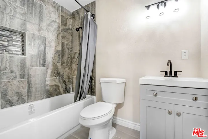 22660 San Jacinto Avenue, Perris, California 92570