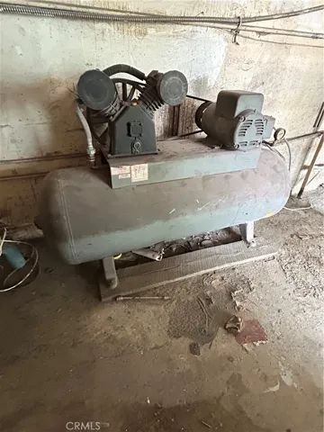 Compressor