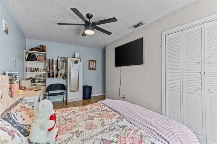 621 S Willow Avenue, Rialto, California 92376