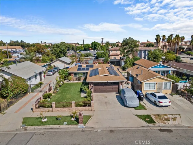 621 S Willow Avenue, Rialto, California 92376