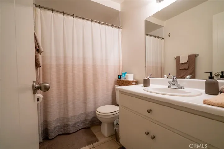 6172 Warner Avenue, Huntington Beach, California 92647