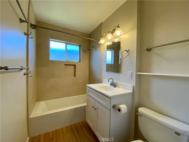 4211 E Charter Oak Drive, Orange, California 92869