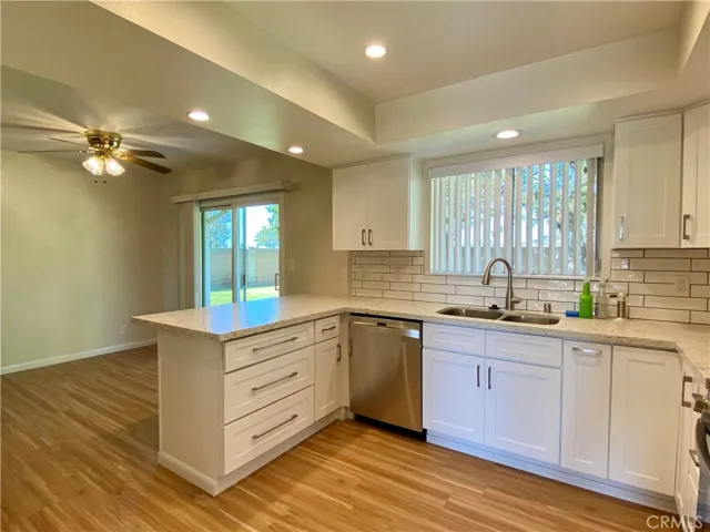 4211 E Charter Oak Drive, Orange, California 92869