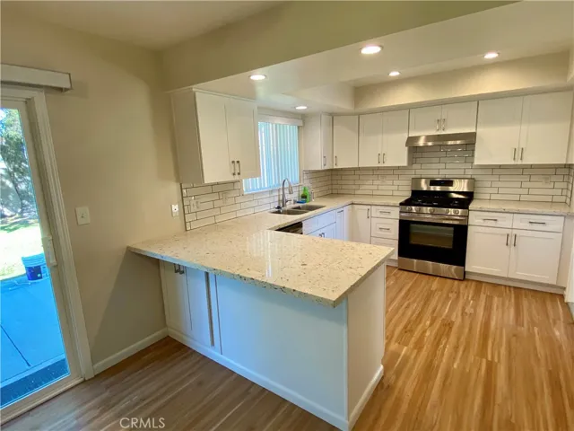 4211 E Charter Oak Drive, Orange, California 92869