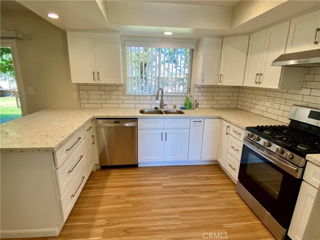 4211 E Charter Oak Drive, Orange, California 92869