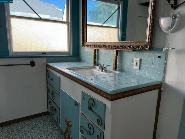 3 W 7th St, Antioch, California 94509
