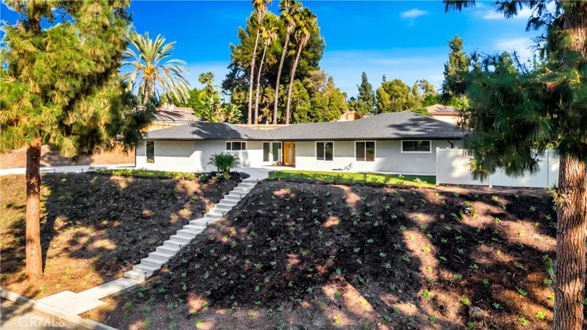 2020 Terraza Place, Fullerton, California 92835