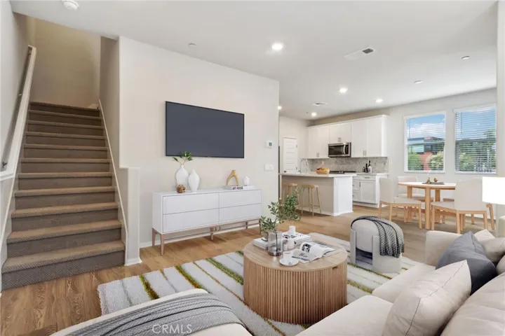 224 Aurora Lane, Pomona, California 91767