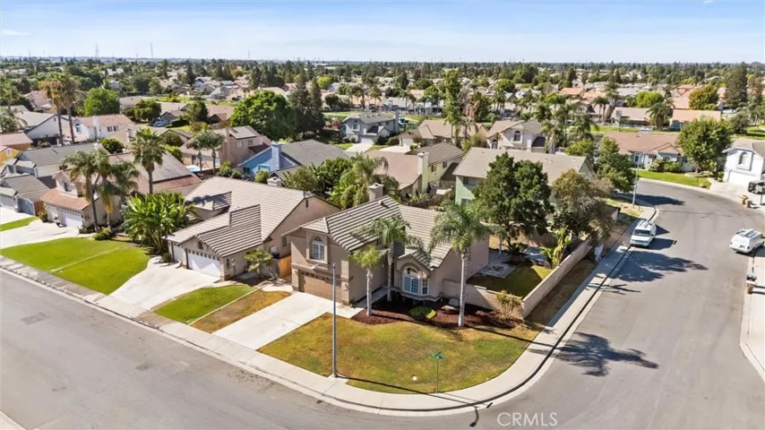 8421 Whitewater Drive, Bakersfield, California 93312