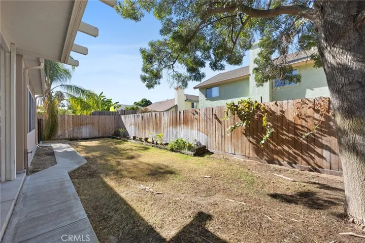 8421 Whitewater Drive, Bakersfield, California 93312