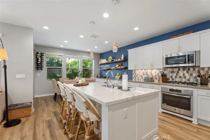 56 Eclipse, Lake Forest, California 92630