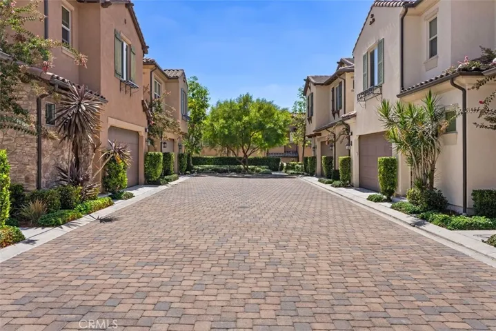 56 Eclipse, Lake Forest, California 92630