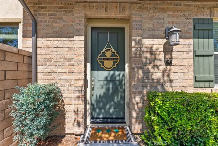 56 Eclipse, Lake Forest, California 92630