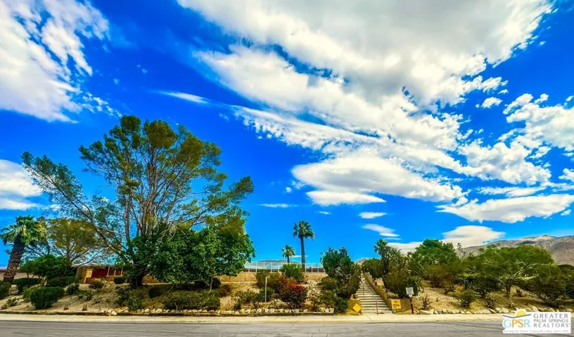 69561 Parkside Drive, Desert Hot Springs, California 92241
