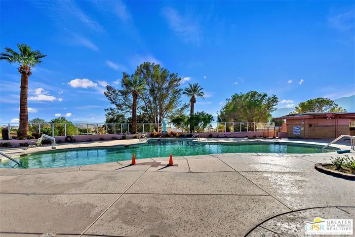 69561 Parkside Drive, Desert Hot Springs, California 92241