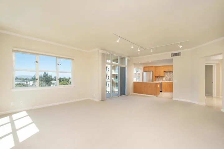 1 Baldwin Avenue 717, San Mateo, California 94401