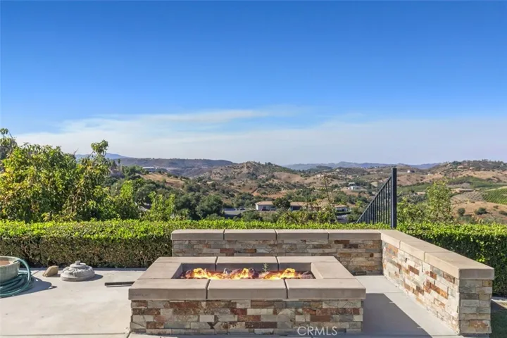 Firepit by the pool.