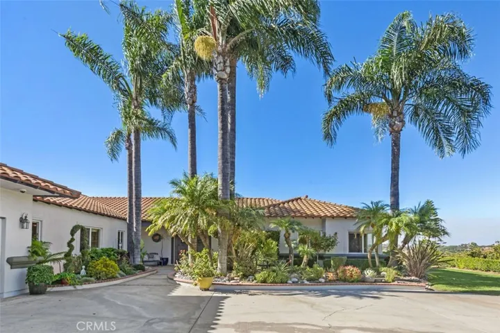 Front entry from driveway.