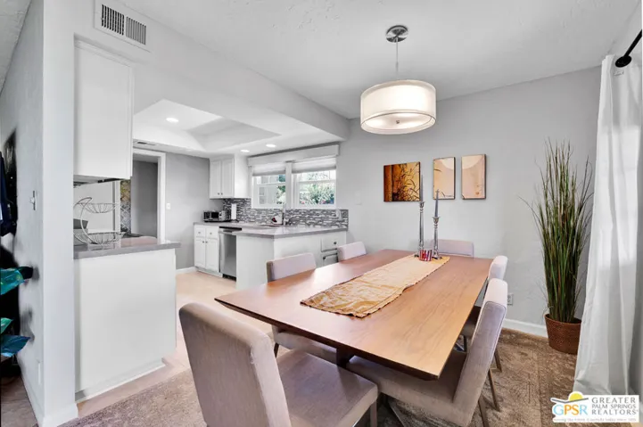 5300 E Waverly Drive K1, Palm Springs, California 92264