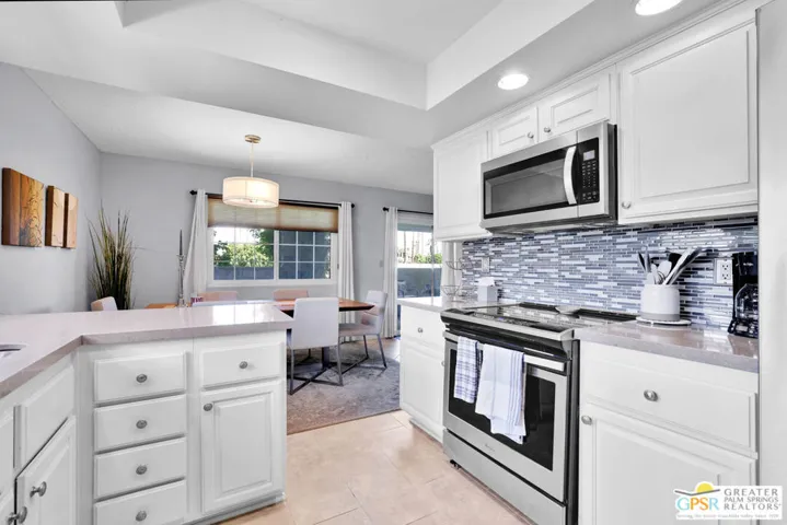 5300 E Waverly Drive K1, Palm Springs, California 92264