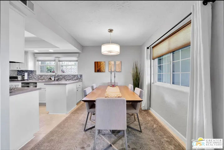 5300 E Waverly Drive K1, Palm Springs, California 92264