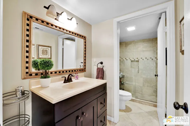 5300 E Waverly Drive K1, Palm Springs, California 92264