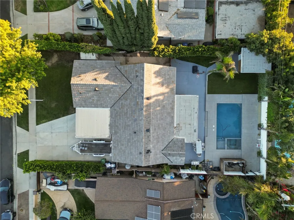 6153 Debs Avenue, Woodland Hills, California 91367 home-pic-1