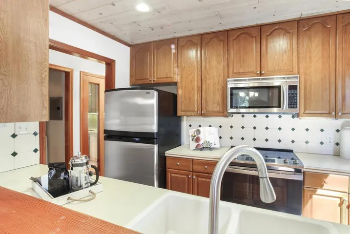 233 Redwood Road, La Honda, California 94020