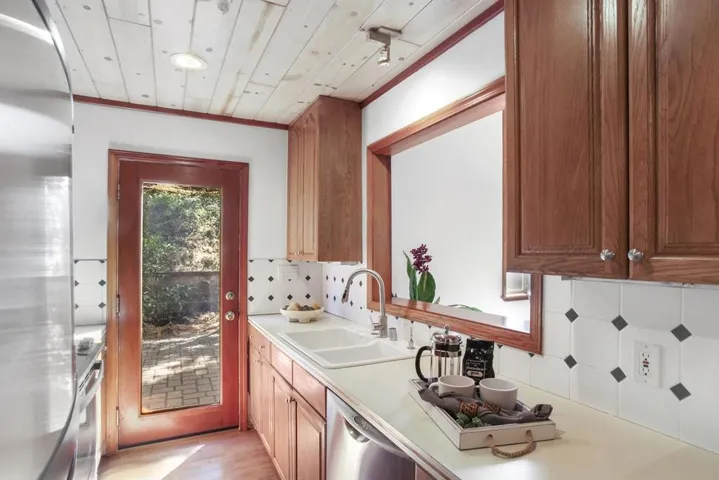 233 Redwood Road, La Honda, California 94020