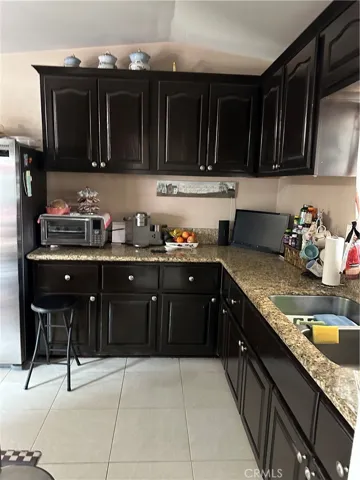 5703 Cedarglen Drive, Azusa, California 91702