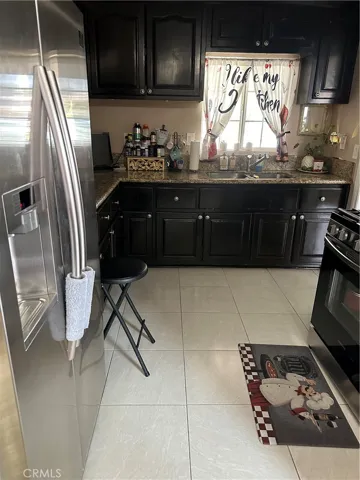 5703 Cedarglen Drive, Azusa, California 91702