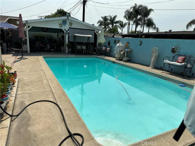 5703 Cedarglen Drive, Azusa, California 91702