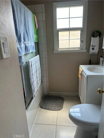 5703 Cedarglen Drive, Azusa, California 91702