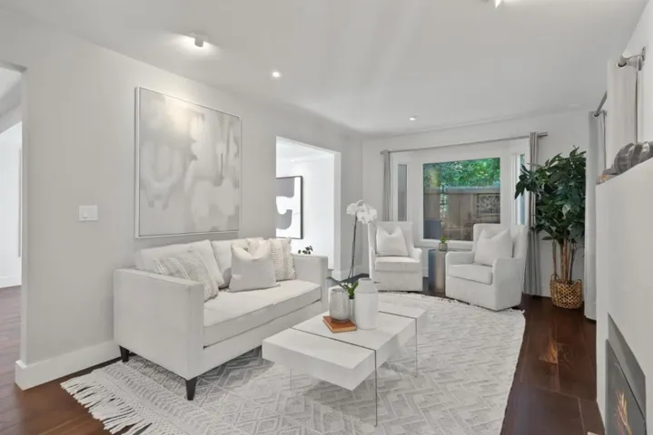 210 Bella Vista Avenue, Los Gatos, California 95030